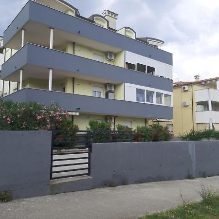 Apartman Sky Pula Eksteriør billede